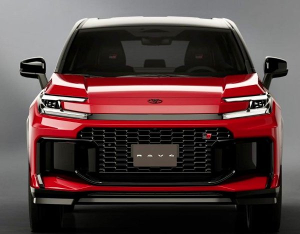 MOM操盘网 全新丰田RAV4荣放，外观内饰，动力大升级！